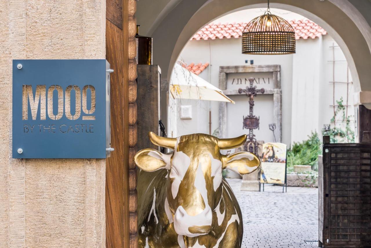 プラハ MOOo バイ ザ キャッスルアパートホテル エクステリア 写真