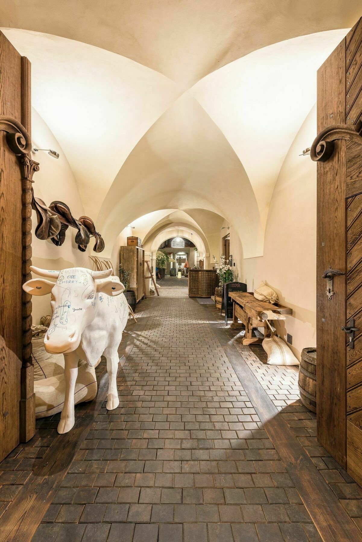 プラハ MOOo バイ ザ キャッスルアパートホテル エクステリア 写真